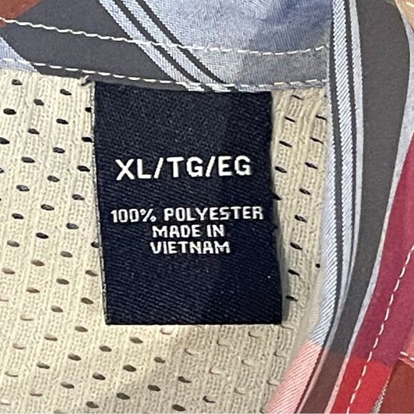 Chaps Men’s XL Blue & Red Plaid Short Sleeve Shirt - Picture 9 of 11